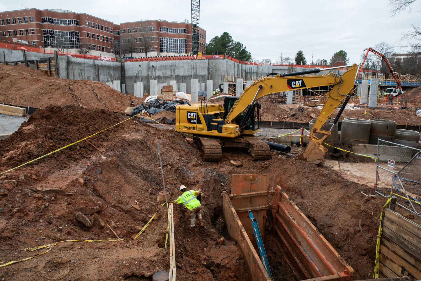 STEM Research Building construction